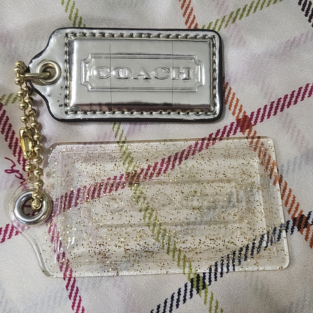 Coach 3" Gold Glitter Poppy & 2.5" Gold Foil Hangtag Set - Picture 2 of 4